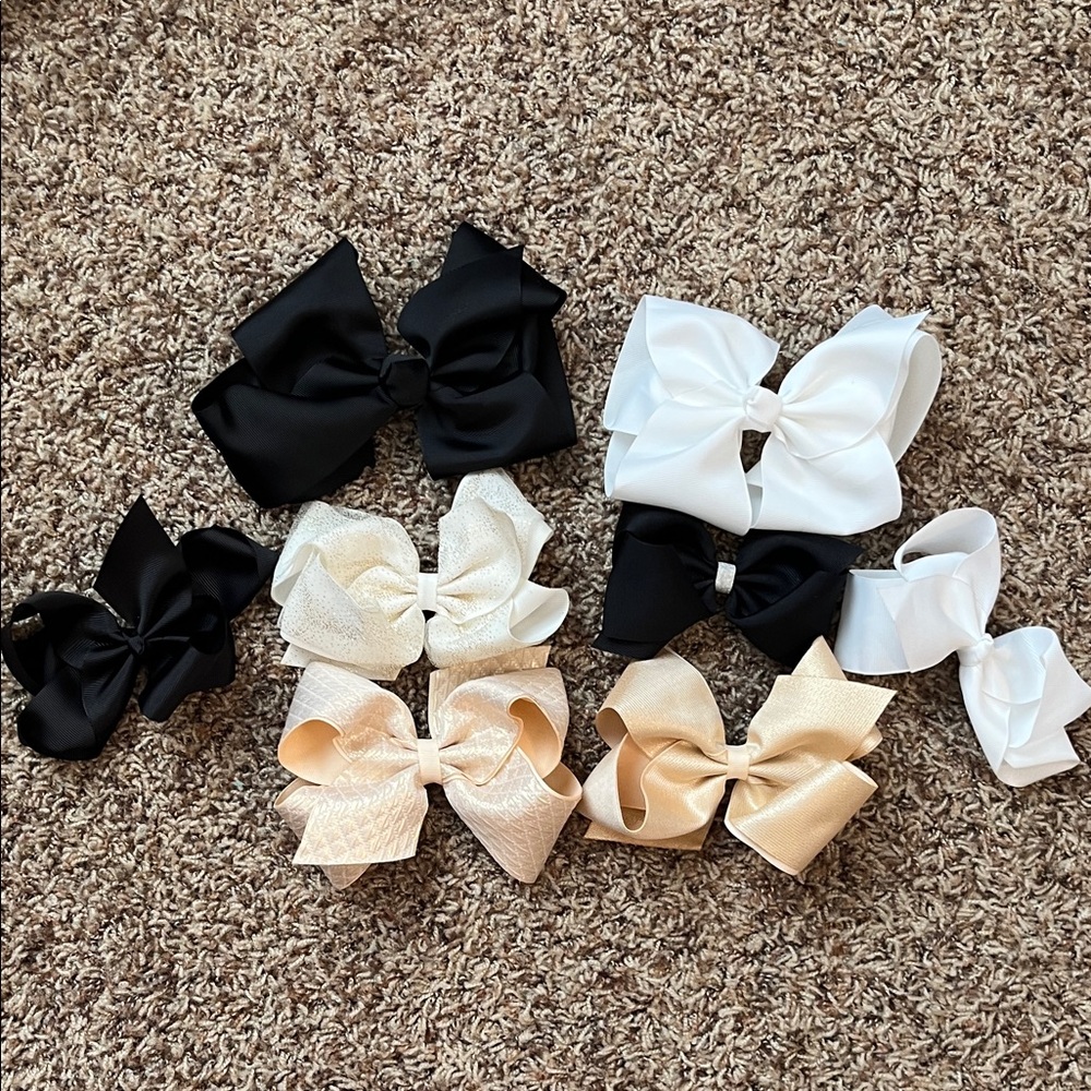 Girls Black and White Hair Bows Set